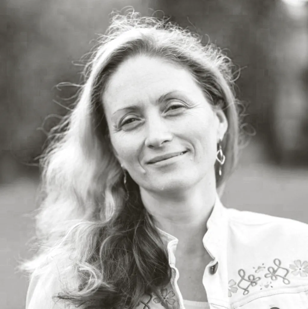 Елліна Леснік