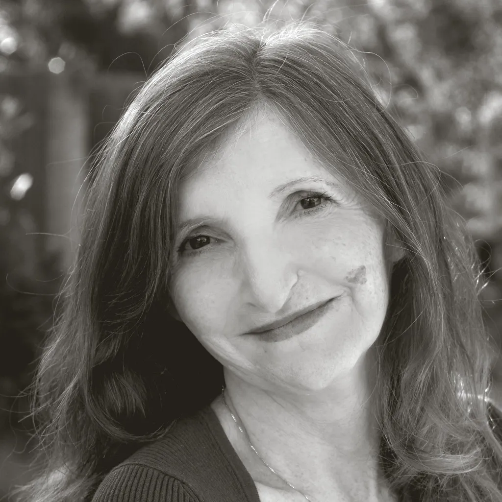 Симонетта Карр