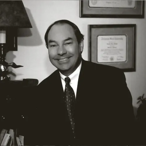 Френк Мінірт